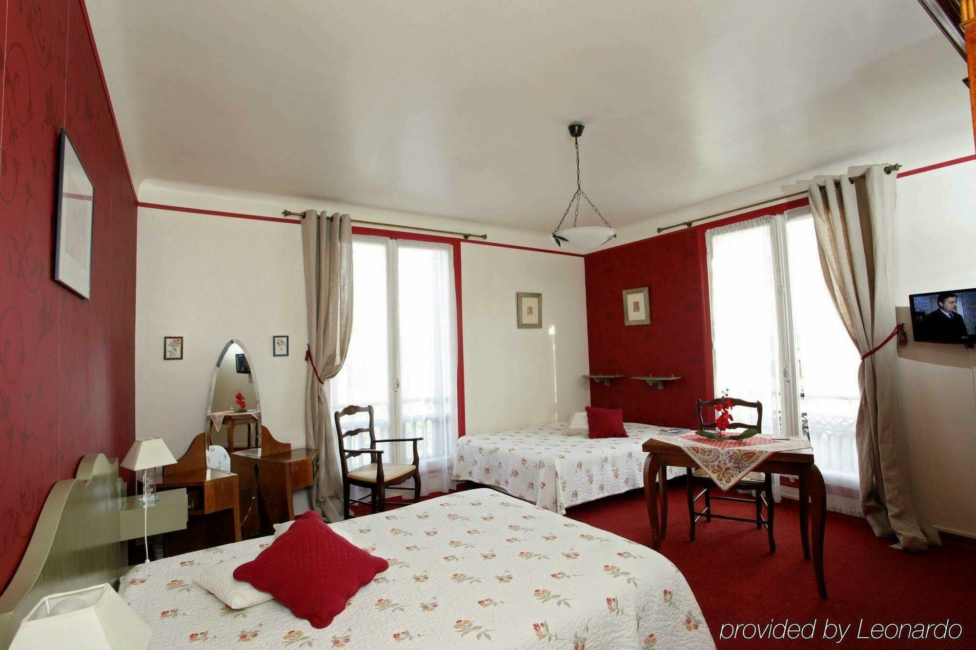 Bleu Riviera Hotel 3*